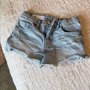 Zara Women's Distressed Light Blue Jean Shorts